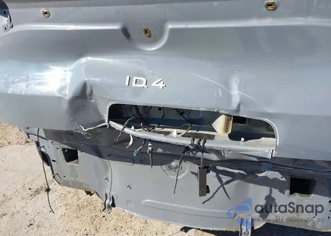 2024 Volkswagen Id.4 Pro S z USA, uszkodzony, nr VIN 1V2VRPE81RC004720